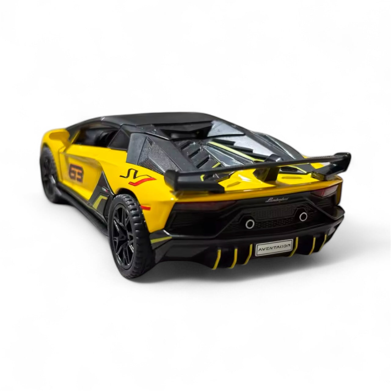 Aventador SVJ 63 1:32 Collectable