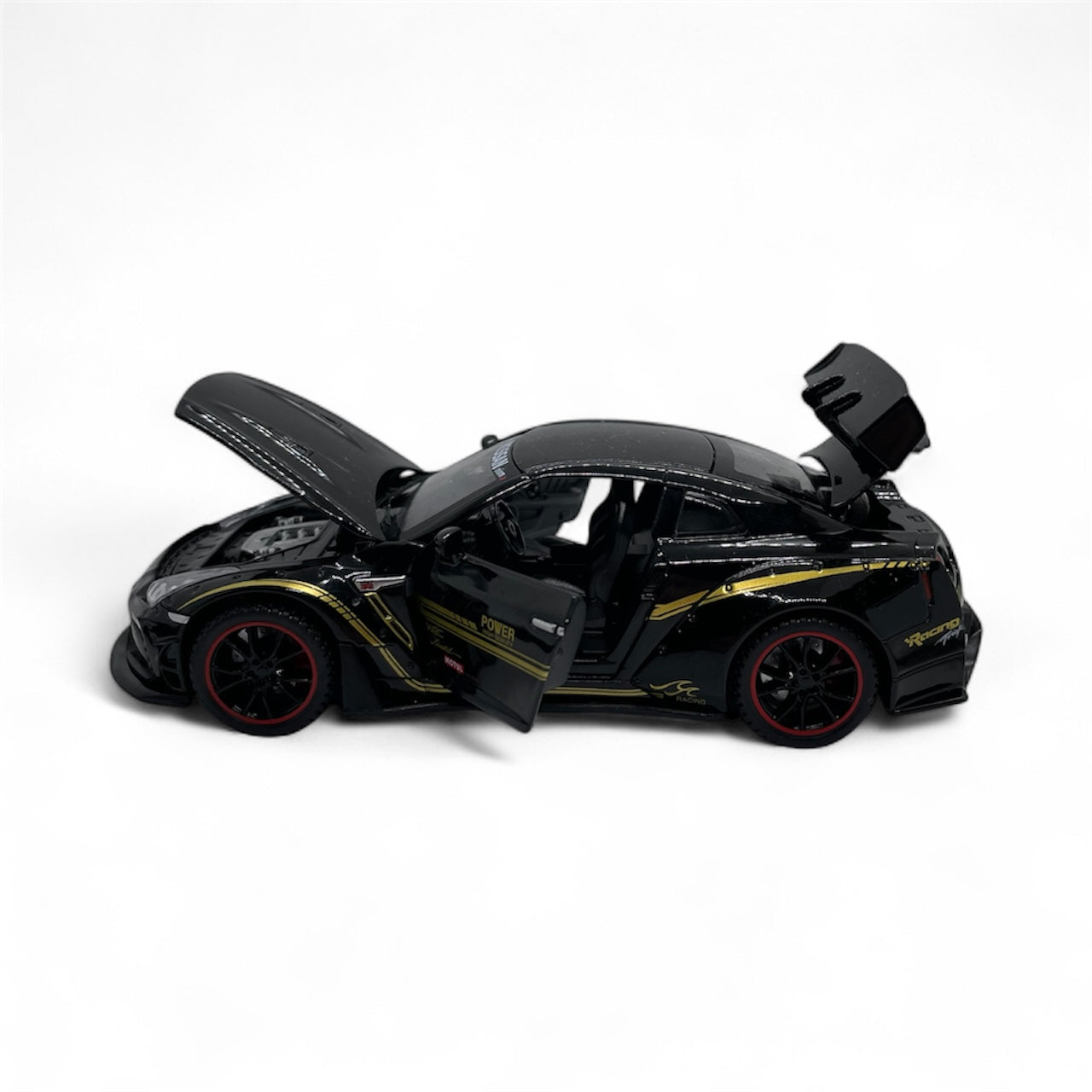 Black R35 GTR 1:32 Collectable