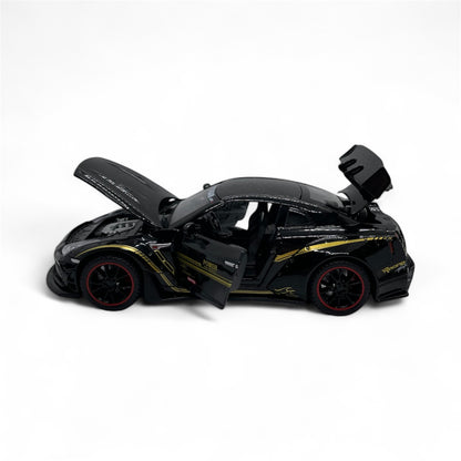 Black R35 GTR 1:32 Collectable